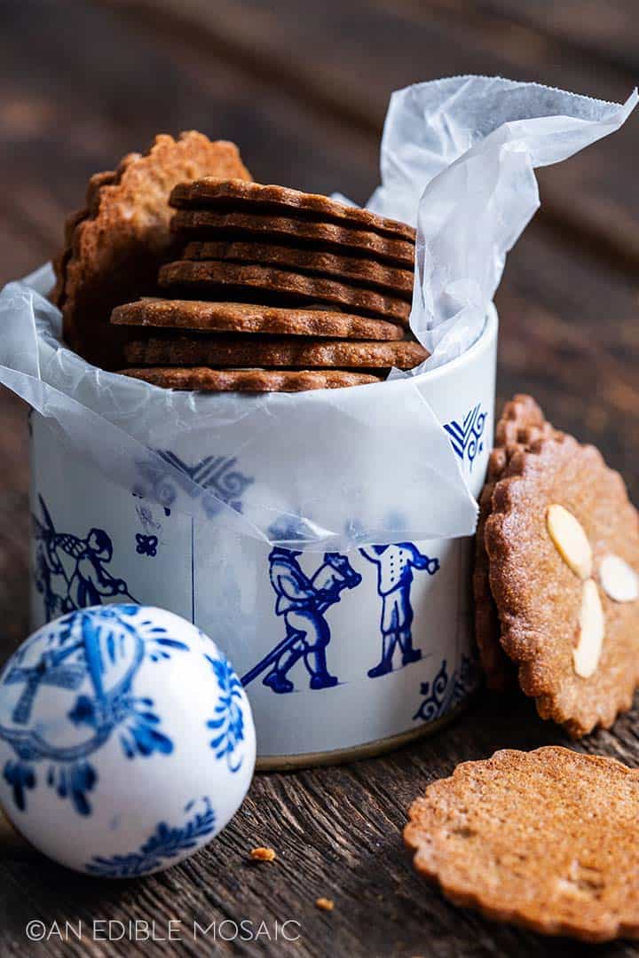 Easy Dutch Speculaas Cookies Recipe - Crispy & Richly Spiced! - An ...