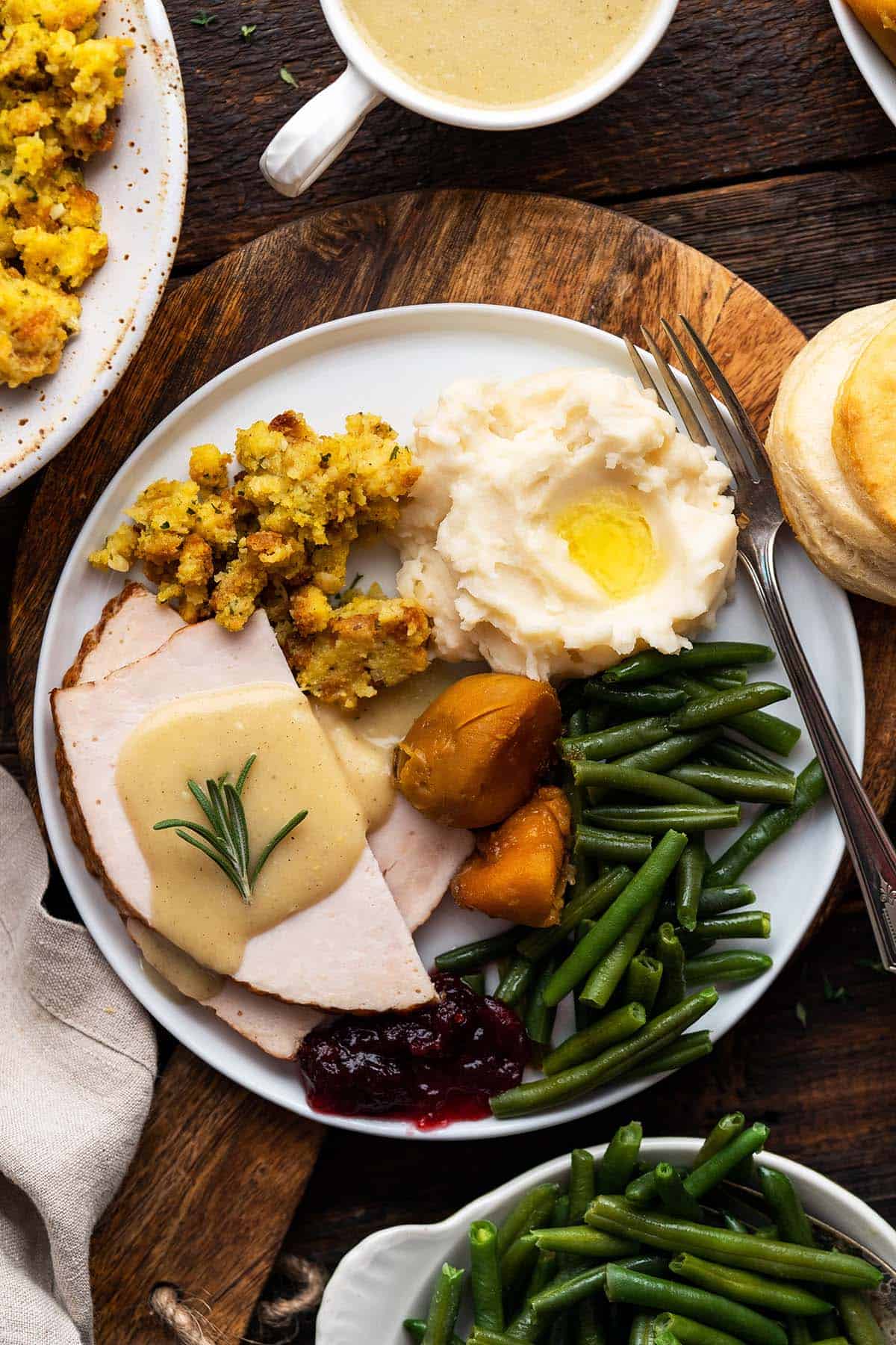 A Traditional Easy Thanksgiving Dinner Menu For 4 - An Edible Mosaic™