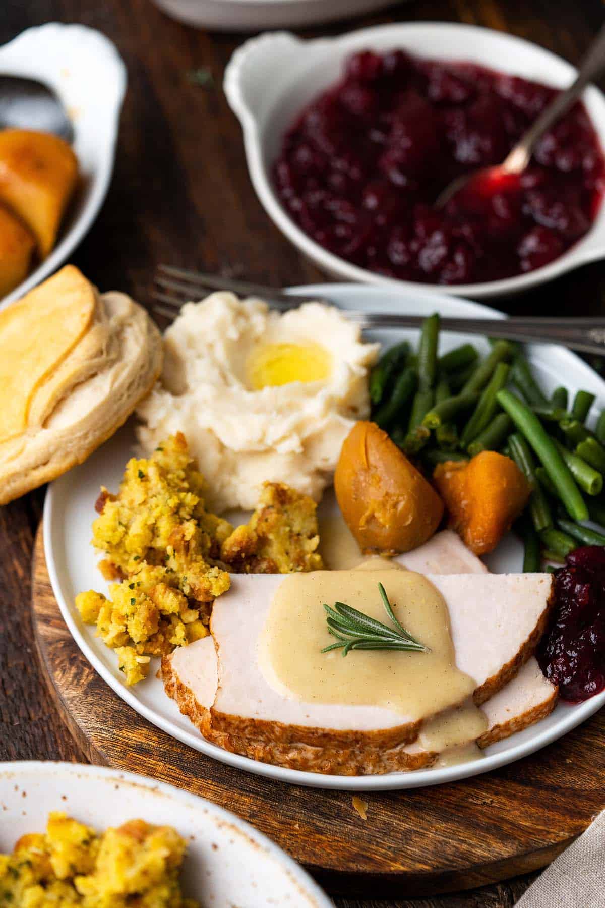 A Traditional Easy Thanksgiving Dinner Menu For 4 - An Edible Mosaic™