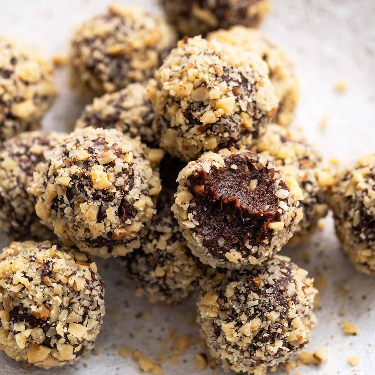 15 Minute Easy Chocolate Date Balls Recipe {video} - An Edible Mosaic™