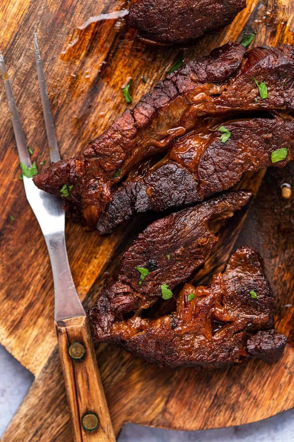 Instant Pot Country Style Beef Ribs Recipe An Edible Mosaic   Bbq Country Ribs On Cutting Board 1024x1536 