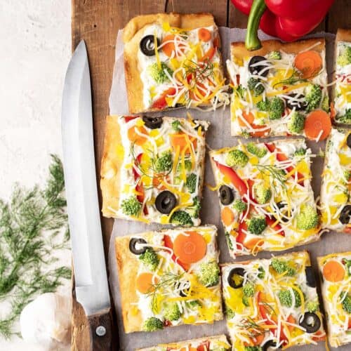 Crescent Roll Veggie Pizza Recipe An Easy Classic Appetizer Everyone   Crescent Roll Veggie Pizza Featured Image 500x500 